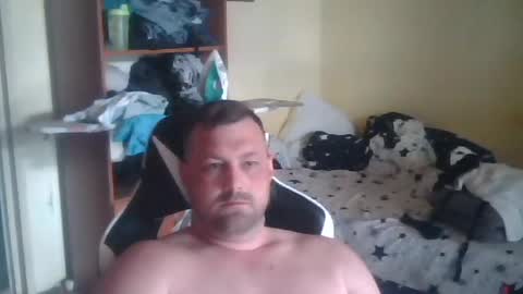 Snapshot of frenks1 chatting on July 12, 2026, 10:28 am frenks online show from July 12, 2026, 10:28 am