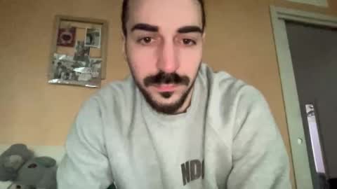 Snapshot of freshitalianguy chatting on December 16, 2025, 10:42 am ITALIANGUY online show from December 16, 2025, 10:42 am