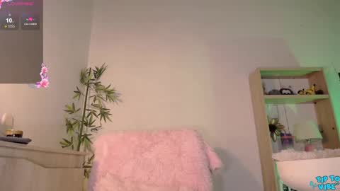 Snapshot of fresita44 chatting on December 18, 2024, 1:37 am see u 500 pm hora col online show from December 18, 2024, 1:37 am