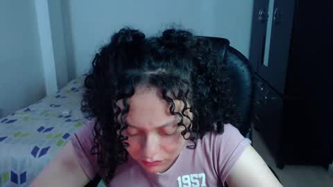 Snapshot of freud_x_louise1 chatting on March 1, 2025, 5:42 am Louise online show from March 1, 2025, 5:42 am