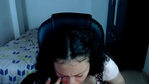 Snapshot of freud_x_louise1 chatting on March 6, 2025, 6:30 am Louise online show from March 6, 2025, 6:30 am