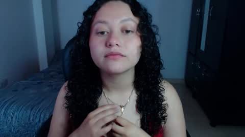 Snapshot of freud_x_louise1 chatting on October 14, 2025, 1:12 pm Louise online show from October 14, 2025, 1:12 pm