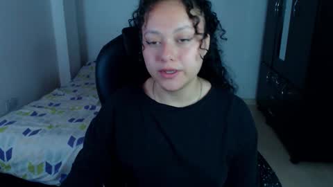 Snapshot of freud_x_louise1 chatting on December 16, 2025, 11:26 am Louise online show from December 16, 2025, 11:26 am