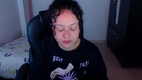 Snapshot of freud_x_louise1 chatting on February 5, 2026, 1:38 pm Louise online show from February 5, 2026, 1:38 pm