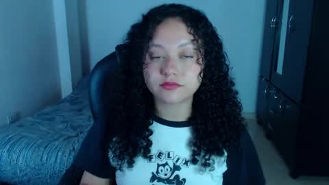 Snapshot of freud_x_louise1 chatting on March 28, 2026, 10:37 am Louise online show from March 28, 2026, 10:37 am