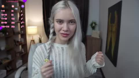 Freya online show from March 11, 2026, 7:20 pm