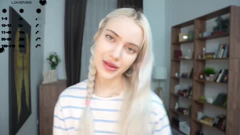 Freya online show from March 16, 2026, 7:40 pm