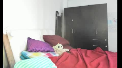 Snapshot of freya_shaik_ chatting on February 19, 2026, 3:52 pm freya_shaik_ online show from February 19, 2026, 3:52 pm