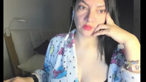 Snapshot of freya_shaik_ chatting on March 16, 2026, 5:44 am freya_shaik_ online show from March 16, 2026, 5:44 am