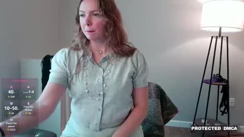 Snapshot of freyafux chatting on May 20, 2026, 10:05 pm Miss Freya online show from May 20, 2026, 10:05 pm