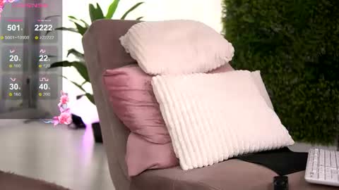 freyaheart online show from June 29, 2026, 6:08 am