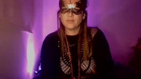 freyaluxx3 online show from July 15, 2026, 9:25 am