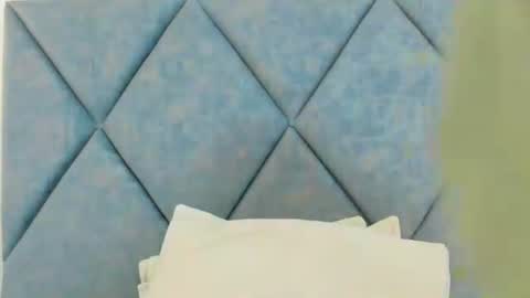 Snapshot of freyamoller_ chatting on August 1, 2026, 7:24 pm FreyaMoller online show from August 1, 2026, 7:24 pm