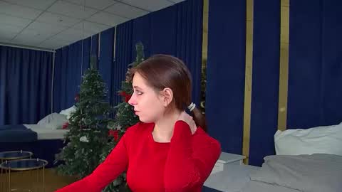 Snapshot of freyavey chatting on December 20, 2025, 6:42 am FreyaVey online show from December 20, 2025, 6:42 am