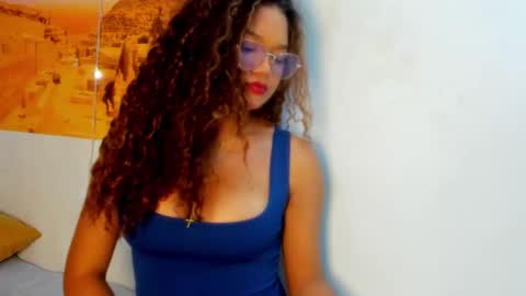 Snapshot of frezzita_ chatting on September 30, 2025, 8:25 pm Frezzita online show from September 30, 2025, 8:25 pm