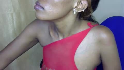 Snapshot of frianebony chatting on January 13, 2026, 1:55 am Frian online show from January 13, 2026, 1:55 am