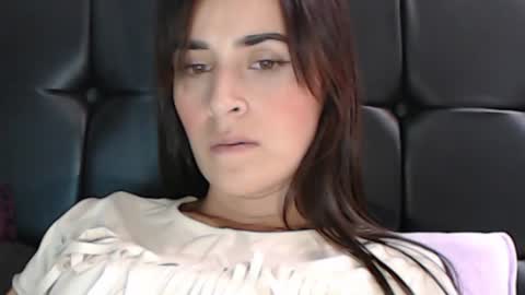 Snapshot of frida__x chatting on December 16, 2024, 8:37 pm Frida online show from December 16, 2024, 8:37 pm