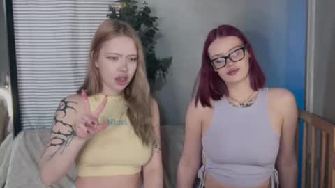 friend_zone_ online show from January 19, 2026, 9:46 am