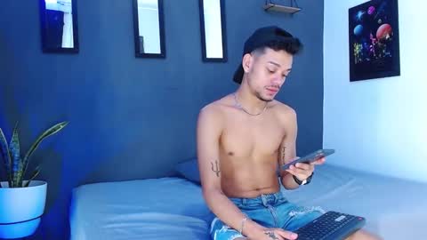 Adam y pitter online show from December 4, 2024, 11:52 am