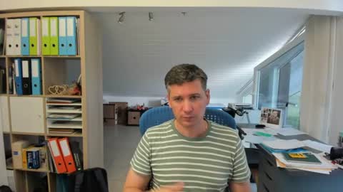 Snapshot of frikits chatting on June 26, 2026, 4:22 pm Francois online show from June 26, 2026, 4:22 pm