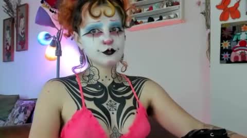 Snapshot of friskyflowers chatting on June 11, 2026, 12:32 am cherry online show from June 11, 2026, 12:32 am