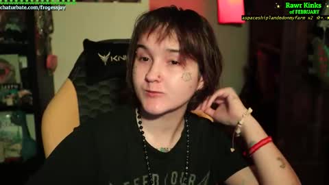   Jaywise Frogfoot  online show from February 3, 2026, 9:53 pm