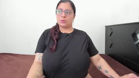 Lucy online show from February 20, 2026, 7:25 pm