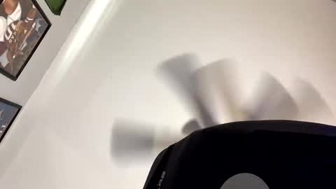 Snapshot of frozen232 chatting on January 5, 2026, 8:01 pm Fabian online show from January 5, 2026, 8:01 pm