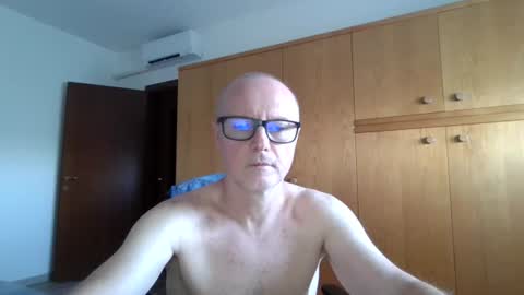 Frustino online show from June 17, 2026, 4:41 pm