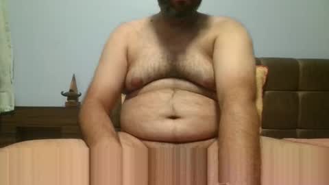 fruti loops  Bull online show from March 6, 2026, 5:20 pm