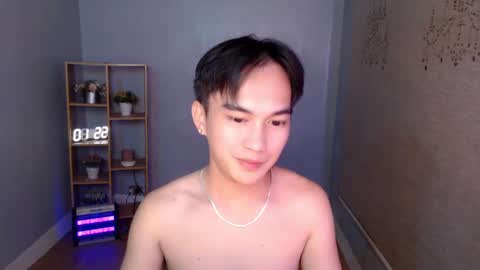   online show from March 7, 2025, 10:35 am