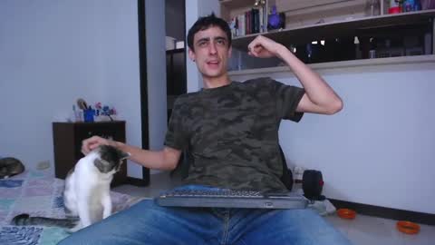 Snapshot of fuckc0uple chatting on March 4, 2025, 8:27 pm Lauuuu n TheLuckyGuy online show from March 4, 2025, 8:27 pm