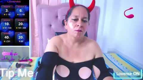 Snapshot of fuckedass4u chatting on July 30, 2026, 10:20 pm FuckedASS4U online show from July 30, 2026, 10:20 pm