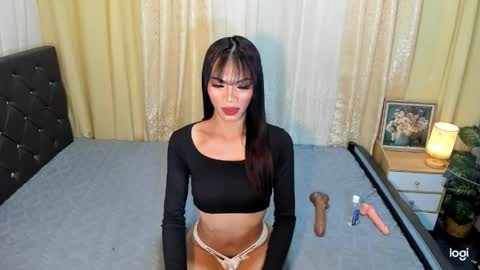 fuckerhunterx online show from April 16, 2026, 2:01 am