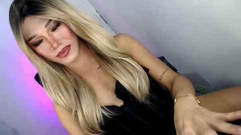 sweetyJENNY online show from May 6, 2026, 6:02 pm