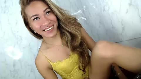 sweetyJENNY online show from August 5, 2026, 3:15 pm
