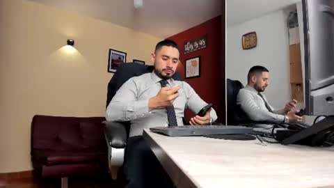 Snapshot of fuckerwate chatting on July 16, 2026, 5:02 am SERGIO THE SEX LAWYER online show from July 16, 2026, 5:02 am