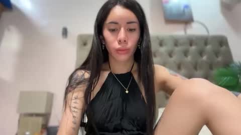Snapshot of fuckgirl4you chatting on April 11, 2026, 1:43 am khalifa online show from April 11, 2026, 1:43 am