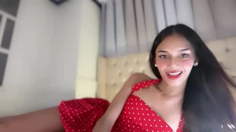 Laura Smith online show from April 30, 2026, 10:21 am