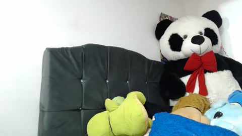 Snapshot of fucking_temptation1 chatting on December 28, 2024, 7:55 am Mia and Gary online show from December 28, 2024, 7:55 am