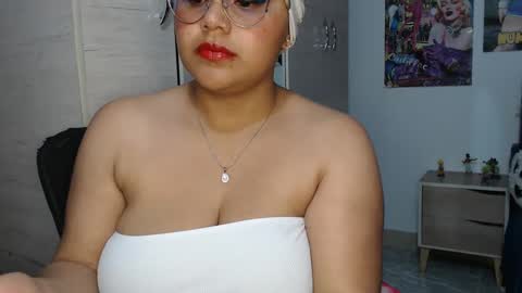 Snapshot of fucking_temptation1 chatting on October 8, 2025, 2:20 am Mia and Gary online show from October 8, 2025, 2:20 am