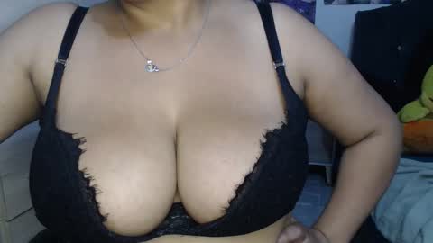 Snapshot of fucking_temptation1 chatting on November 8, 2025, 2:34 am Mia and Gary online show from November 8, 2025, 2:34 am