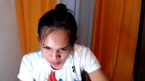 Snapshot of fuckingmonna chatting on February 7, 2025, 6:03 am fuckingmonna online show from February 7, 2025, 6:03 am