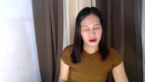 Snapshot of fuckingmonna chatting on February 21, 2025, 6:15 pm fuckingmonna online show from February 21, 2025, 6:15 pm