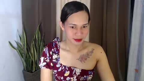 Snapshot of fuckingmonna chatting on February 25, 2025, 12:03 am fuckingmonna online show from February 25, 2025, 12:03 am