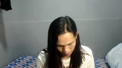 Snapshot of fuckingmonna chatting on February 28, 2026, 12:17 pm fuckingmonna online show from February 28, 2026, 12:17 pm