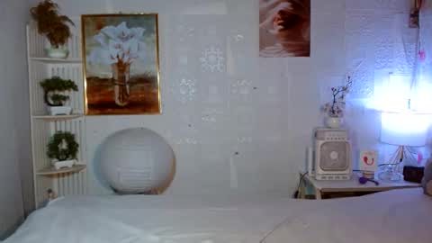 fuckme811826 online show from May 7, 2026, 10:42 am