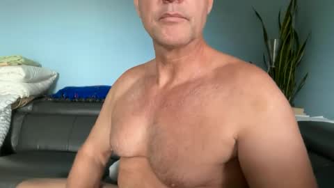 Snapshot of fuertecock chatting on July 12, 2026, 11:51 pm Gregorio online show from July 12, 2026, 11:51 pm