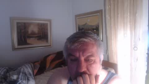 fukingcrazy online show from October 22, 2025, 10:26 am