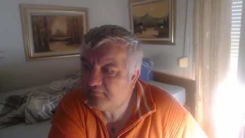 fukingcrazy online show from May 2, 2026, 3:28 pm